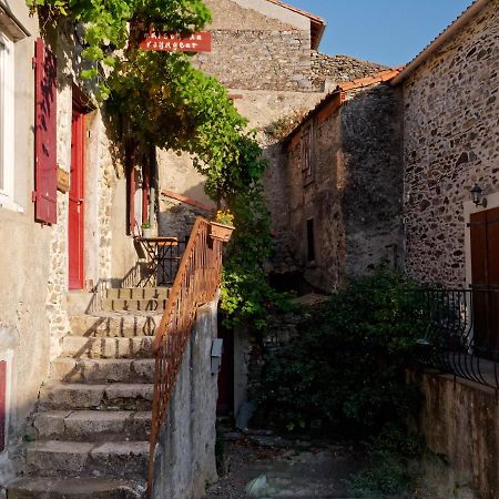 La Maison Du Voyageur Les Ilhes Екстер'єр фото